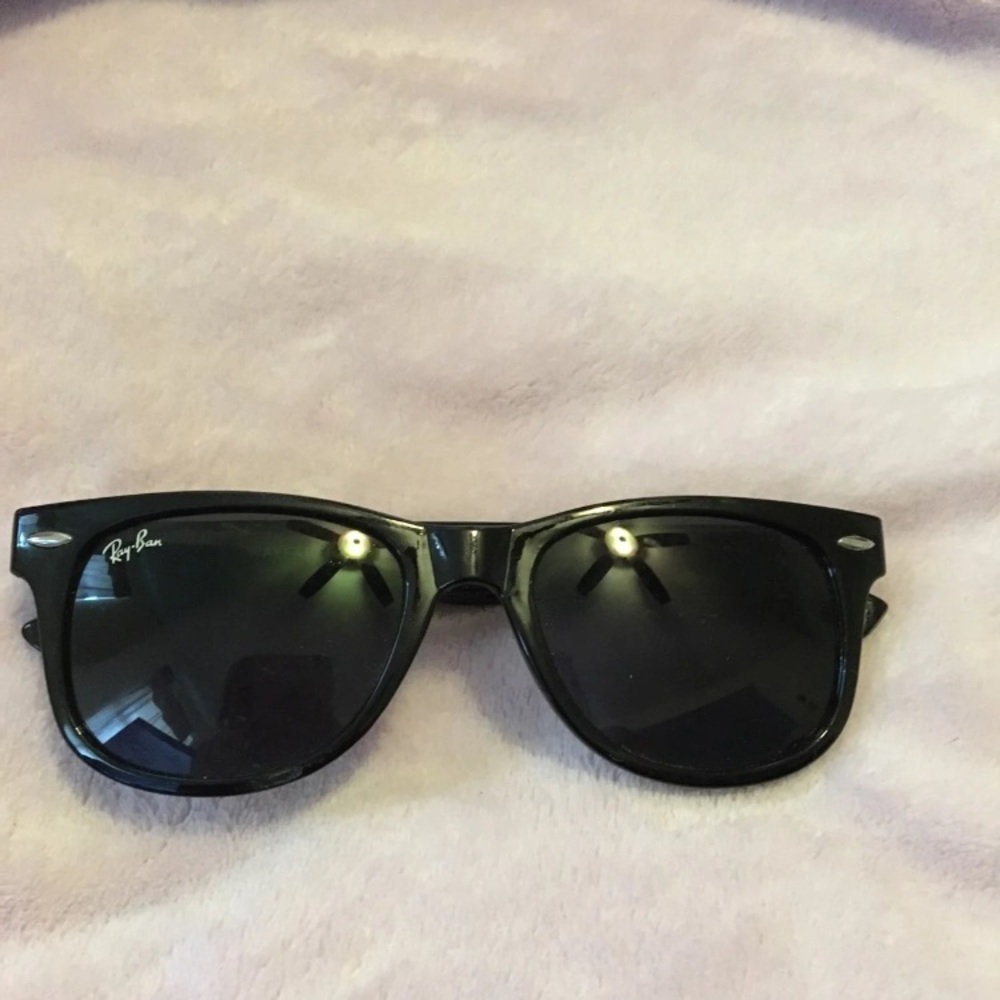 Ray bans